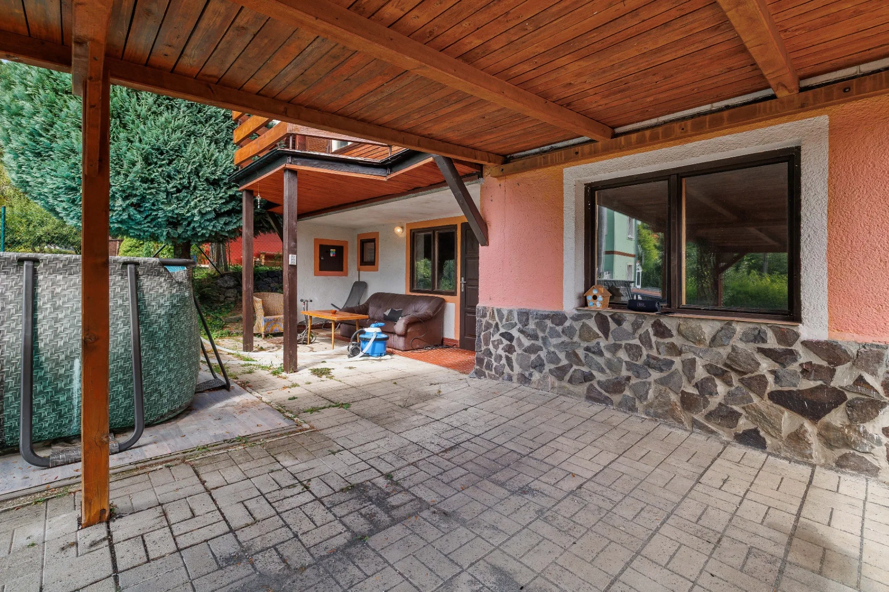 LIMBACH, LEITNE – CELOROČNÁ CHATA PRI LESE